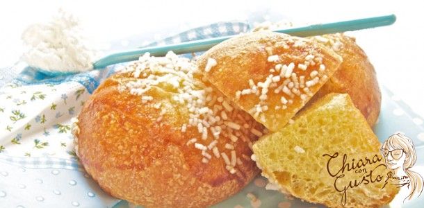 b_0_0_0_10_images_brioches-alla-panna-con-granella-di-zucchero-610x300.jpg